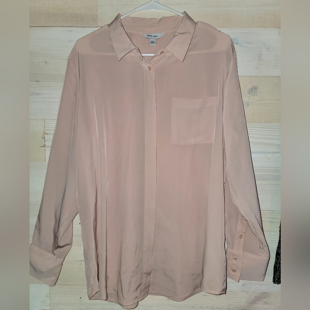 Nine west nude blouse